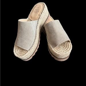 Oasis Society Women's Espadrille Platform Sandals